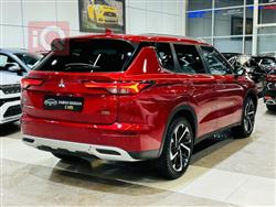میتسوبیشی ئاوتلاندەر